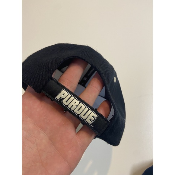 Men's NWT Purdue Boilermakers Top Of The World Adjustable Strap Hat - Picture 2 of 4